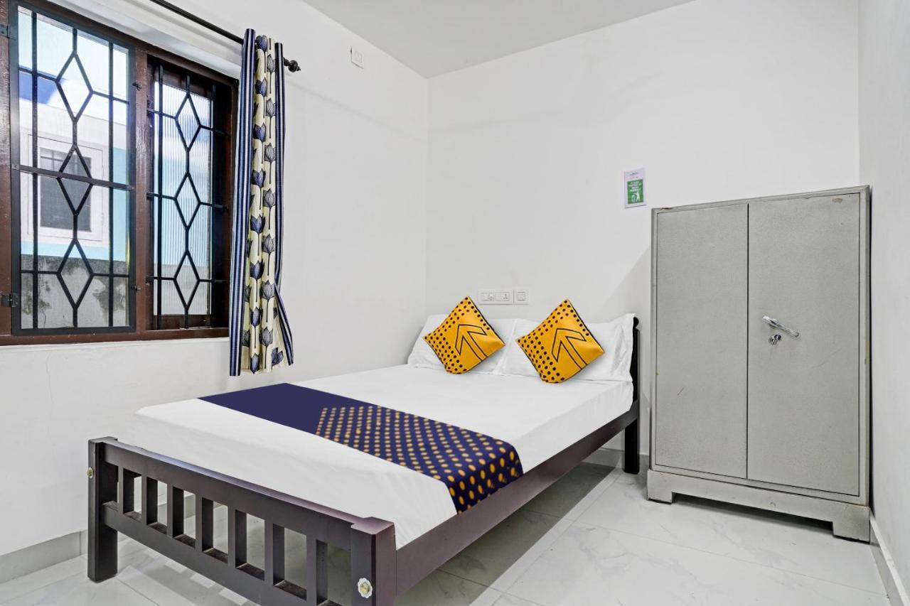 Spot On Blissful Villa Kochi 외부 사진
