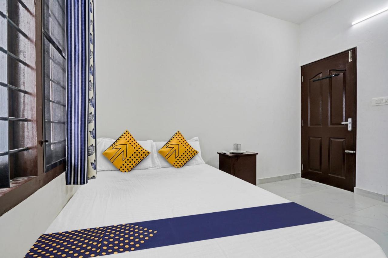 Spot On Blissful Villa Kochi 외부 사진